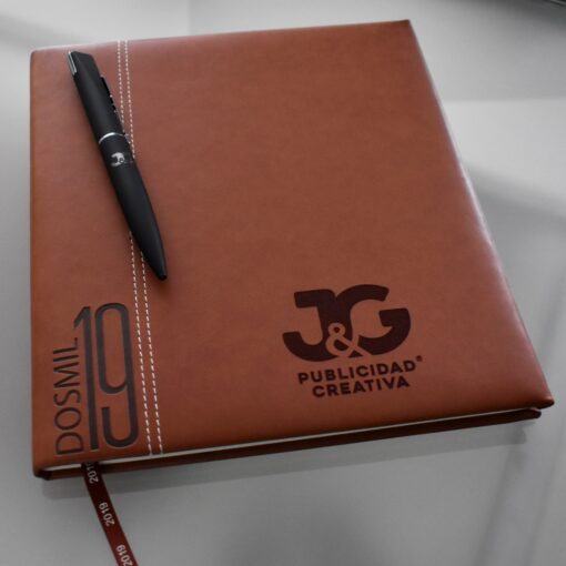 Kit de oficina personalizable Agenda - JyG